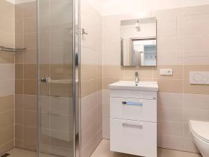 Pronájem bytu 1+kk, Praha - Hostivař, Horolezecká, 31 m2