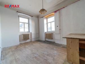 Prodej činžovního domu, Staré Město, nám. Osvobození, 444 m2