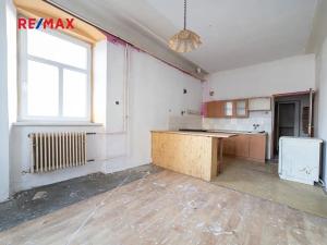 Prodej činžovního domu, Staré Město, nám. Osvobození, 444 m2