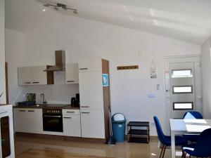 Prodej bytu 3+1, Vir, Chorvatsko, 68 m2