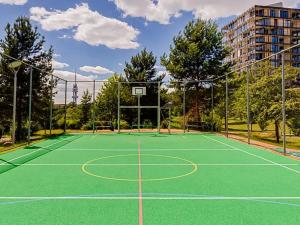 Prodej bytu 2+kk, Praha - Žižkov, Ke kapslovně, 58 m2