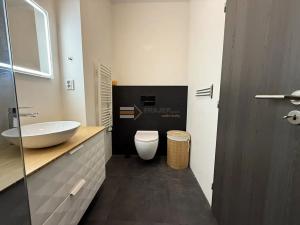 Pronájem bytu 2+kk, Praha - Kyje, Pelušková, 49 m2