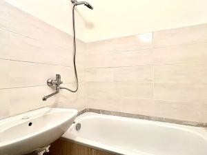 Pronájem bytu 1+1, Chodov, Vítězná, 37 m2