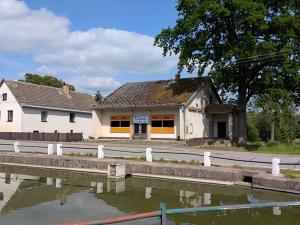 Prodej obchodního prostoru, Polesí, 150 m2