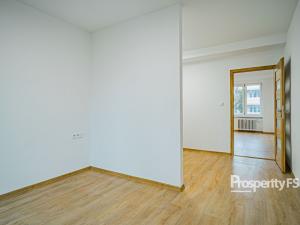 Prodej bytu 2+1, Karviná - Ráj, Kosmonautů, 52 m2