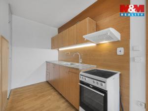 Pronájem bytu 3+1, Hronov, Hostovského, 71 m2