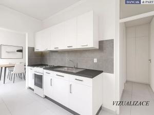 Prodej bytu 3+1, Ostrava, Výškovická, 68 m2