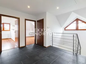 Pronájem rodinného domu, Průhonice, Pod Valem II., 320 m2