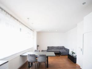 Prodej bytu 2+kk, Praha - Modřany, Pískařská, 55 m2