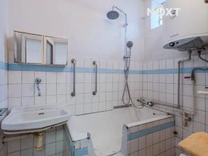 Prodej rodinného domu, Tvrdonice, Lesní, 181 m2