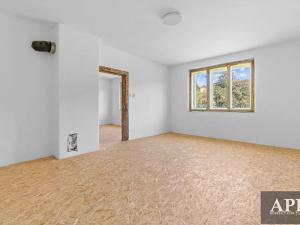 Prodej chalupy, Lopeník, 181 m2