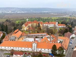 Prodej bytu 1+kk, Praha - Zbraslav, Elišky Přemyslovny, 25 m2
