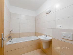 Pronájem bytu 2+kk, Plzeň, Borská, 43 m2