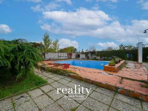 Prodej rodinného domu, Hodonice, U Pošty, 480 m2