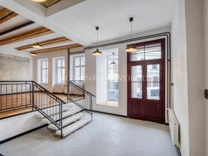 Pronájem kanceláře, Třebíč, Hasskova, 127 m2