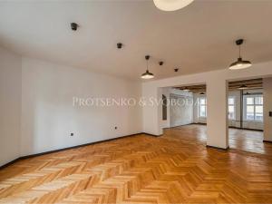 Pronájem kanceláře, Třebíč, Hasskova, 127 m2