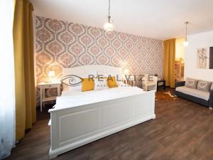 Prodej vícegeneračního domu, Nové Hrady, 880 m2