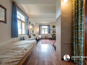 Prodej chalupy, Šárovcova Lhota, 128 m2