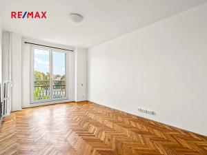 Pronájem bytu 2+1, Praha - Vršovice, Litevská, 60 m2