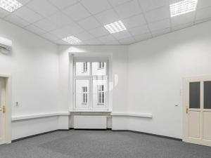 Pronájem kanceláře, Praha - Nové Město, Opletalova, 161 m2