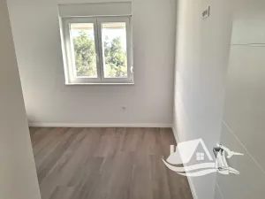 Prodej bytu 3+kk, Novalja, Chorvatsko, 72 m2