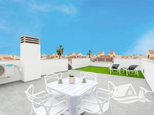 Prodej vily, Torrevieja, Španělsko, 95 m2