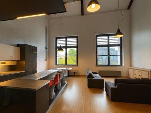 Pronájem bytu 3+kk, Praha - Holešovice, 146 m2