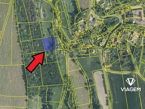 Prodej zahrady, Rovensko pod Troskami, 2205 m2