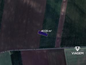 Prodej podílu pole, Martiněves, 335 m2