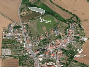 Prodej podílu lesa, Charváty, 596 m2