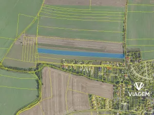 Prodej podílu pole, Veleň, 696 m2