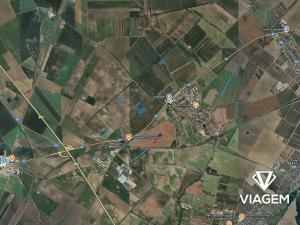 Prodej podílu pole, Hrušky, 1415 m2