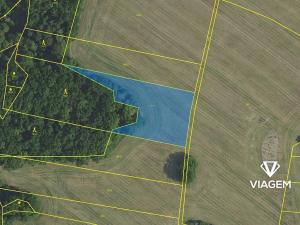 Prodej podílu pole, Kamenice, 1598 m2