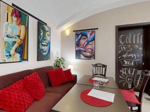 Prodej obchodního prostoru, Chrudim, Resselovo náměstí, 121 m2