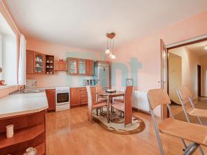 Prodej rodinného domu, Střelná, 144 m2