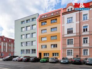 Prodej bytu 3+1, Cheb, Palackého, 83 m2