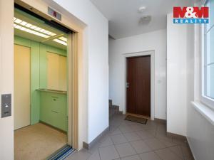 Pronájem bytu 3+kk, Chlumec, 63 m2