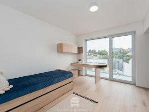 Prodej rodinného domu, Nebovidy, 359 m2