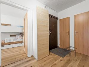 Prodej bytu 3+kk, Praha - Horní Měcholupy, Janovská, 63 m2