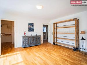Prodej vily, Praha - Slivenec, Opálová, 282 m2