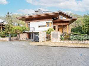 Pronájem rodinného domu, Praha - Dejvice, Ke Kulišce, 380 m2