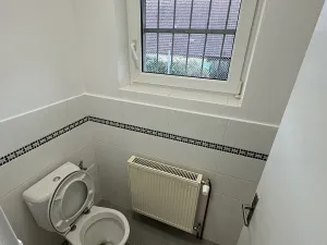 Pronájem skladu, Malotice, 176 m2