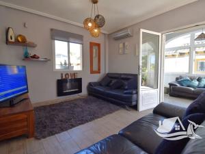 Prodej vily, Orihuela, Španělsko, 103 m2