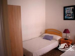 Prodej vícegeneračního domu, Los Alcázares, Španělsko, Calle Alicante, 1300 m2