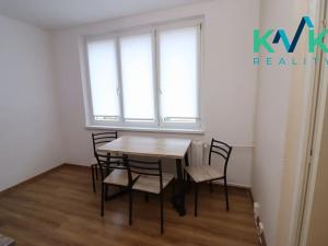 Pronájem bytu 3+1, Horní Slavkov, Školní, 62 m2