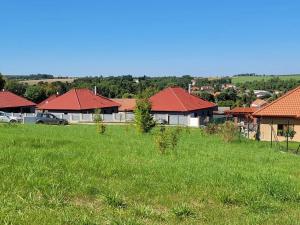 Prodej pozemku pro bydlení, Knovíz, 1033 m2