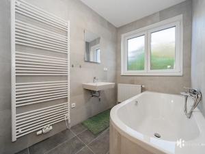 Pronájem bytu 5+kk, Zlonín, Za Humny, 154 m2