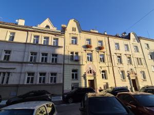Pronájem bytu 3+kk, Praha - Strašnice, Věšínova, 68 m2