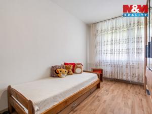 Prodej bytu 3+1, Krupka - Maršov, Dukelských hrdinů, 68 m2