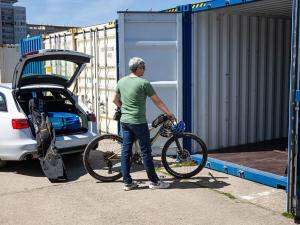 Pronájem skladu, Praha, Strakonická, 29 m2